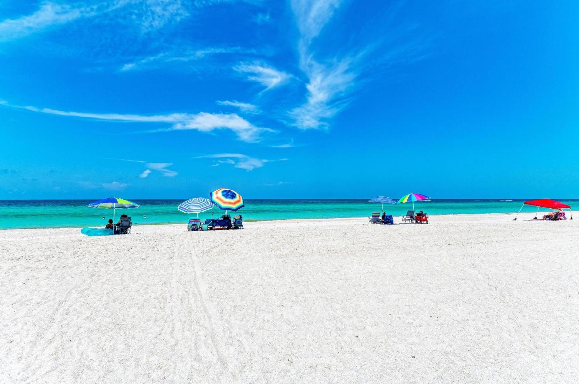 Anna Maria Island Runaway Tropical Dream-One Minute Walk To The Beach-Heated Pool Bradenton Beach Dış mekan fotoğraf
