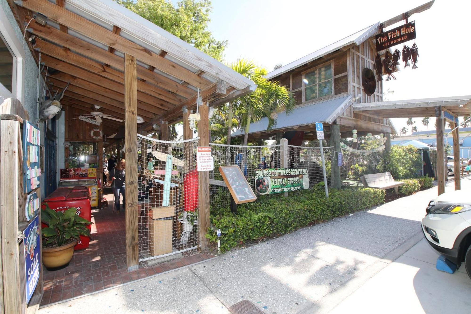 Anna Maria Island Runaway Tropical Dream-One Minute Walk To The Beach-Heated Pool Bradenton Beach Dış mekan fotoğraf