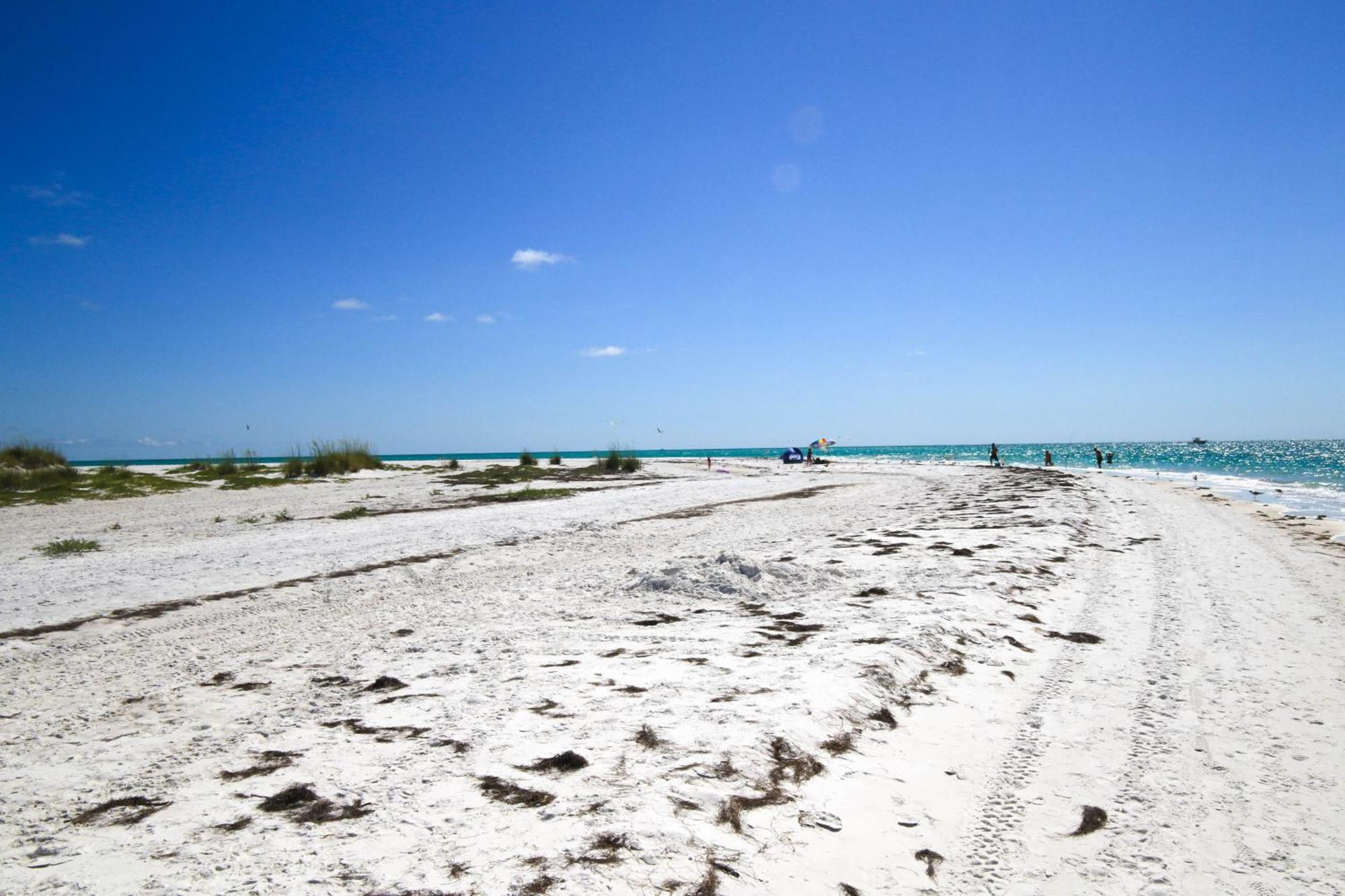 Anna Maria Island Runaway Tropical Dream-One Minute Walk To The Beach-Heated Pool Bradenton Beach Dış mekan fotoğraf
